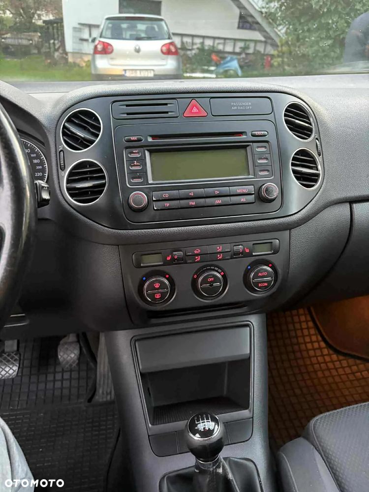 Volkswagen Golf V 2.0 TDI Comfortline - 9
