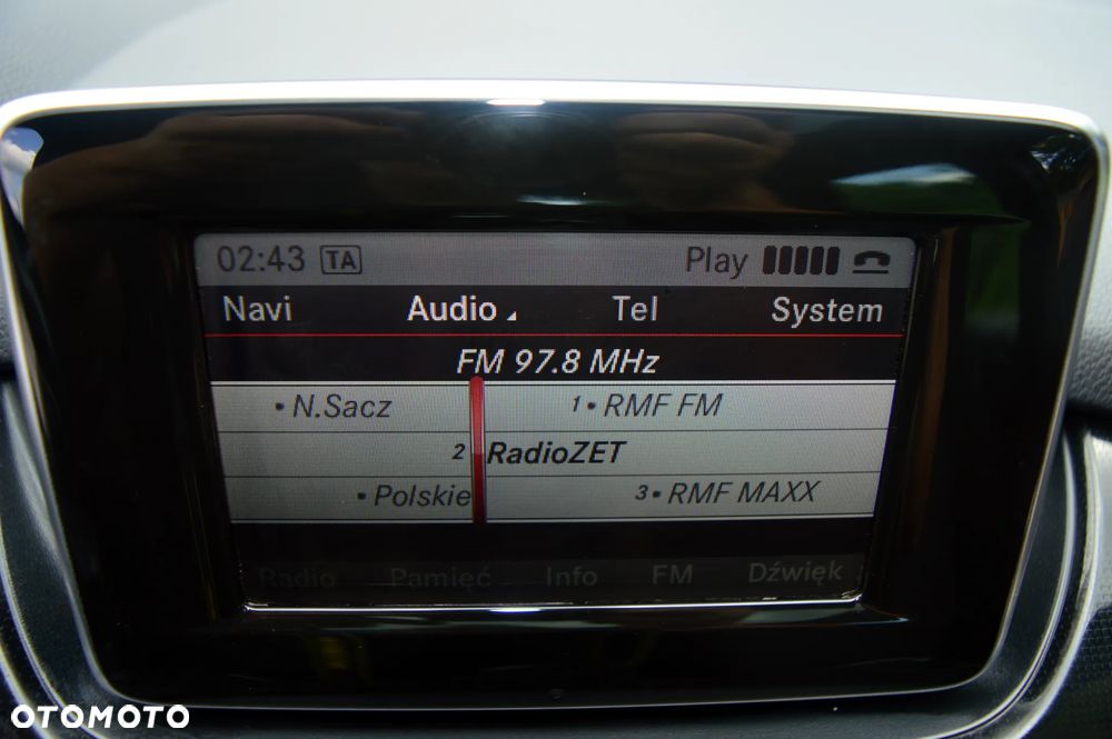 Mercedes-Benz Klasa B 180 CDI (BlueEFFICIENCY) - 21