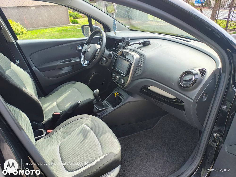 Renault Captur - 26
