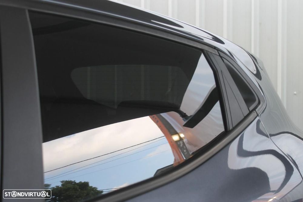 Renault Clio 1.0 TCe Intens Bi-Fuel - 33