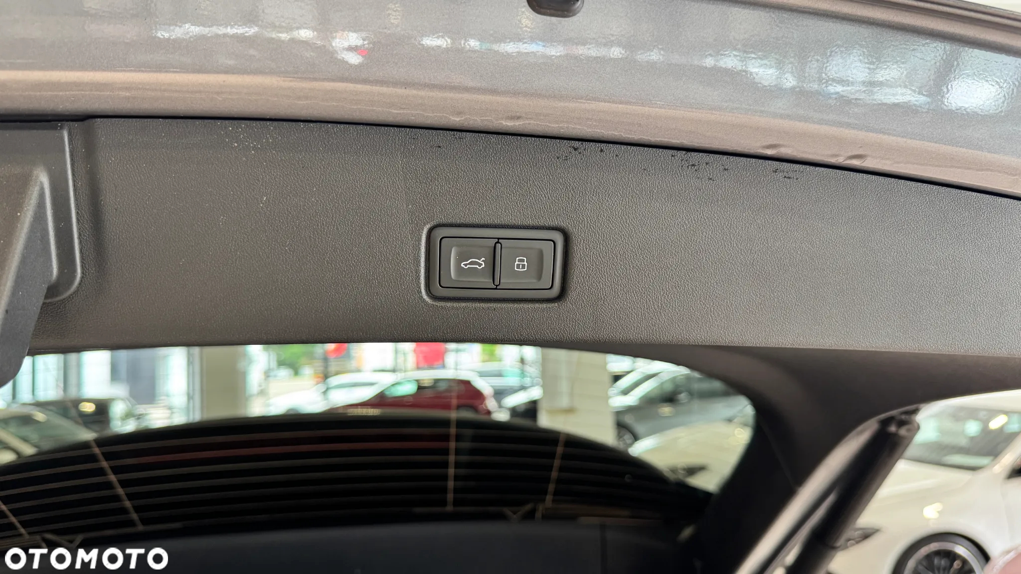 Audi Q4 e-tron 40 77kWh - 11