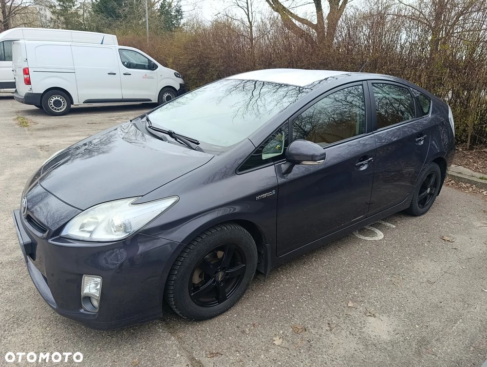 Toyota Prius - 1