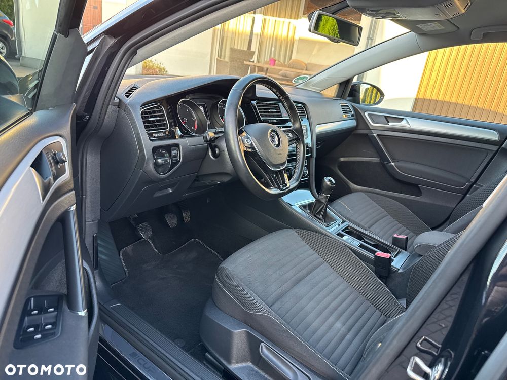 Volkswagen Golf 2.0 TDI BlueMotion Technology Cup - 6