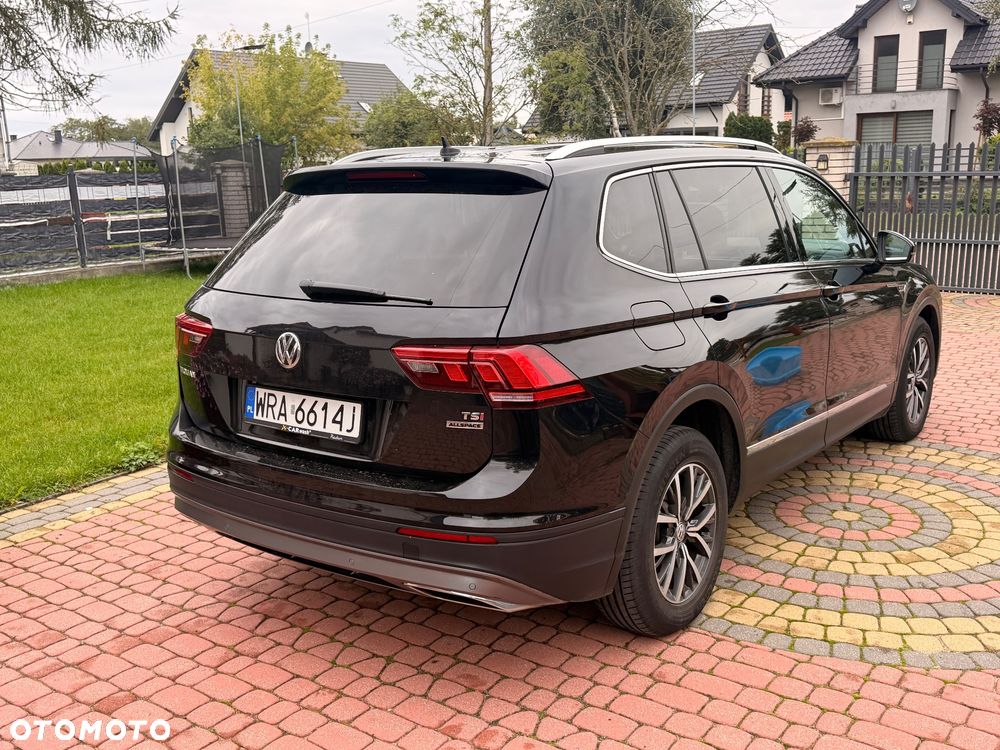 Volkswagen Tiguan - 9