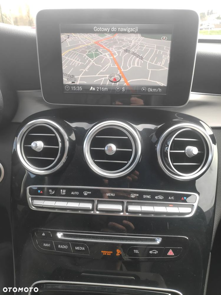Mercedes-Benz GLC 220 d 4Matic 9G-TRONIC AMG Line - 19