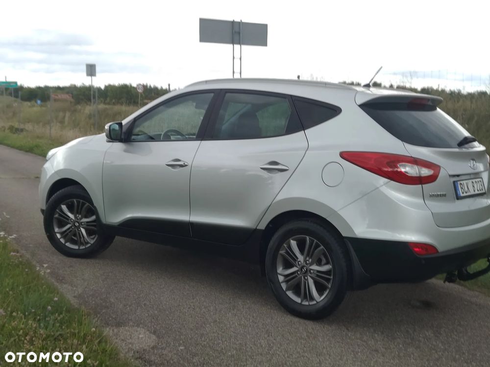 Hyundai ix35 blue 1.6 2WD Finale Silver - 8