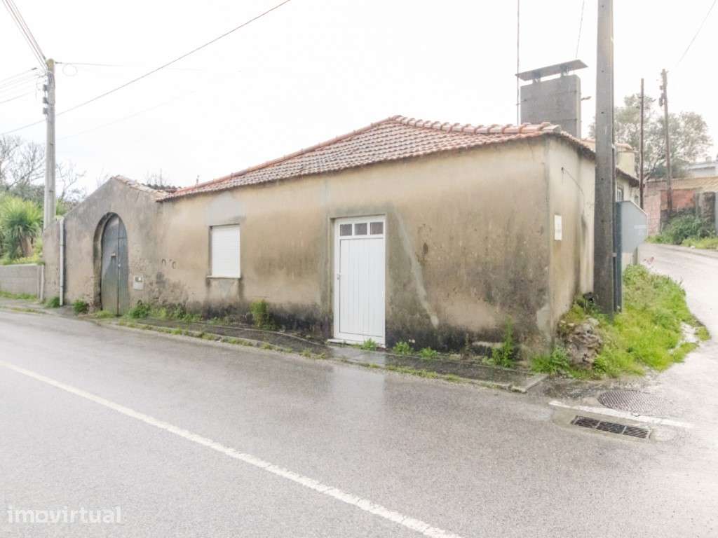 Moradia para restaurar nas Varzeas - Grande imagem: 2/25