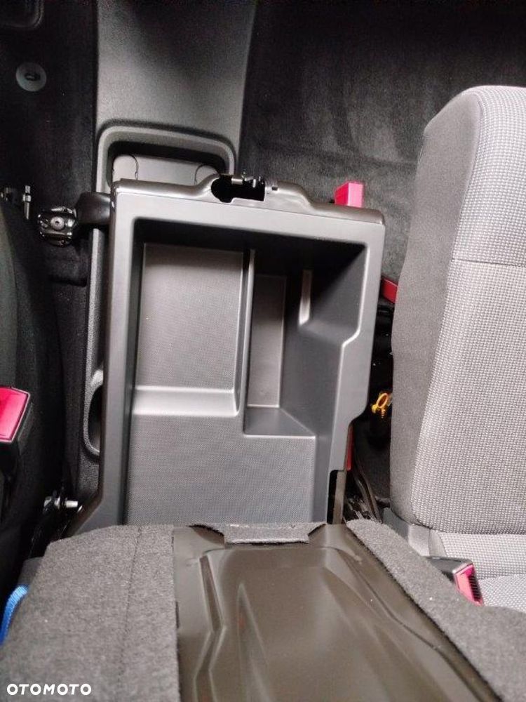 Fiat DOBLO - 21