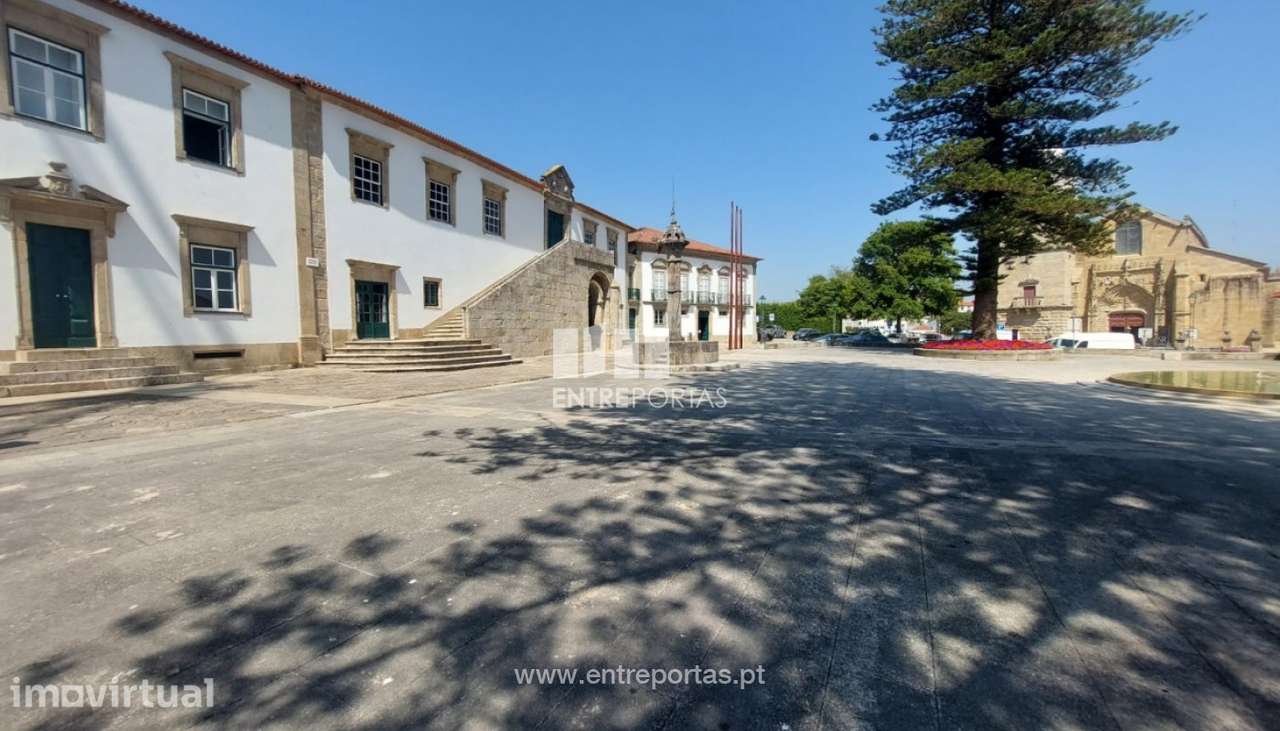 Venda de Moradia V4, centro de Vila do Conde - Grande imagem: 3/17