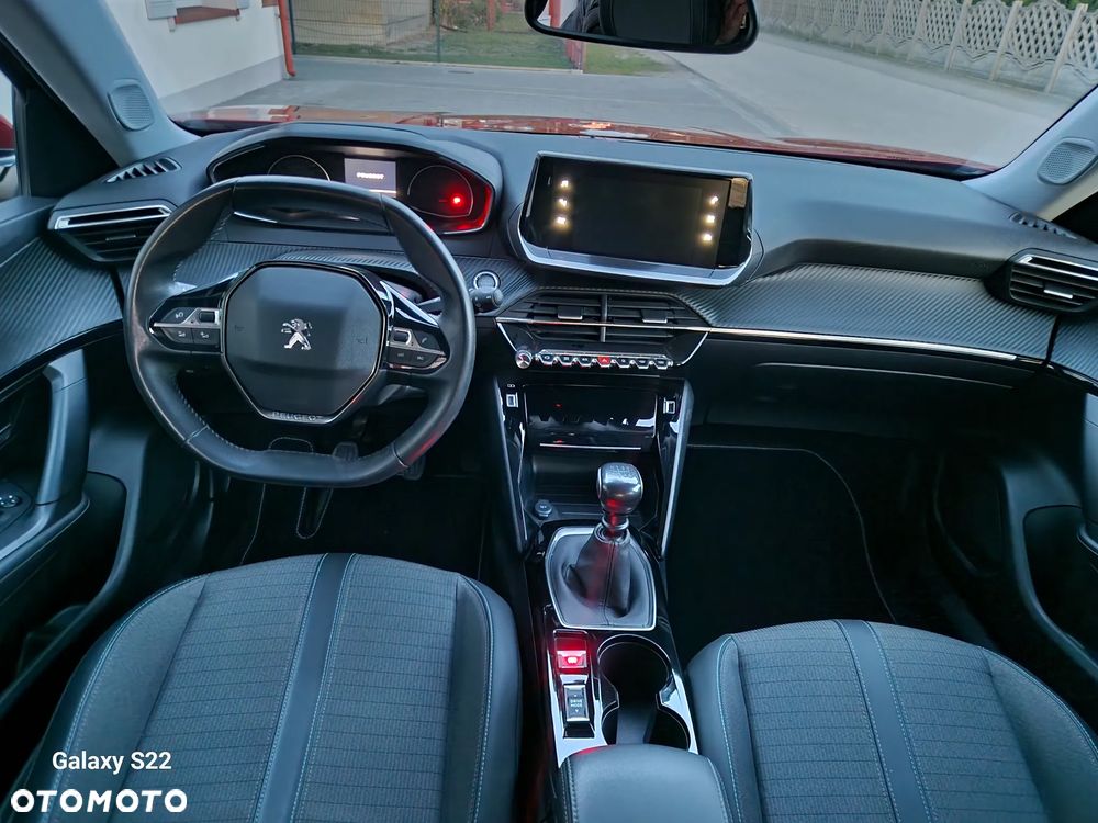 Peugeot 2008 1.5 BlueHDi Allure Pack S&S - 11