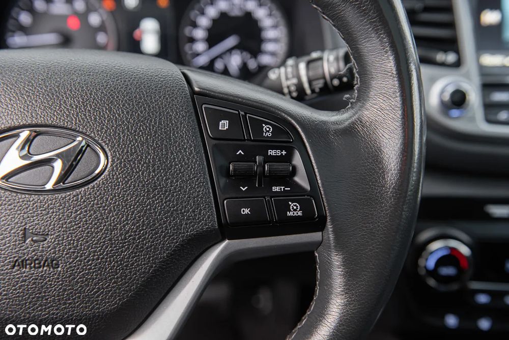 Hyundai Tucson 1.6 T-GDi Premium 4WD DCT - 24