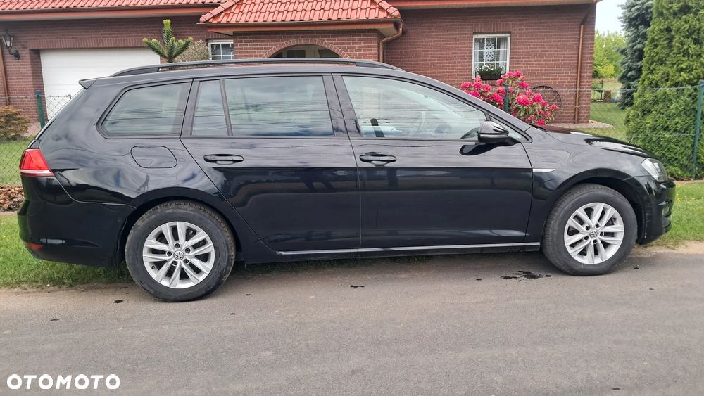 Volkswagen Golf - 3
