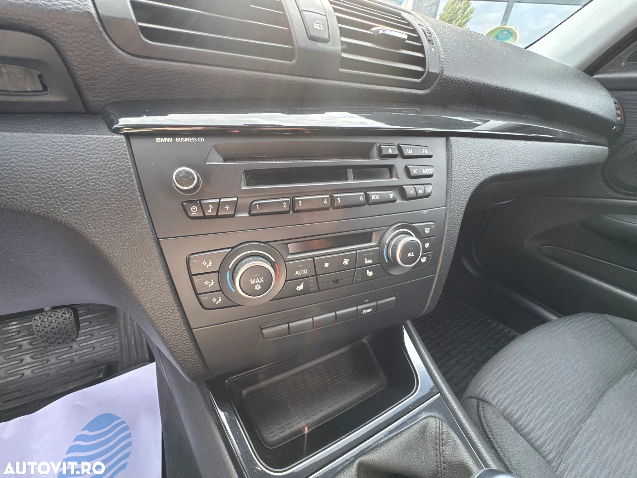 BMW Seria 1 116d - 27
