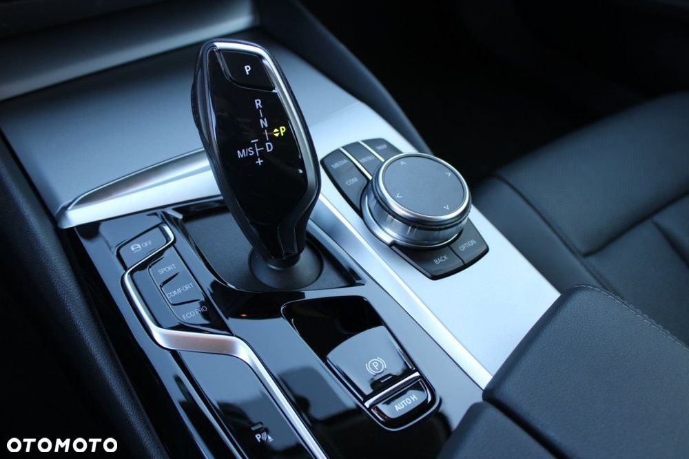 BMW Seria 5 - 27