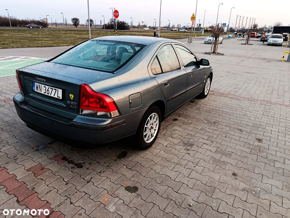 Volvo S60 - 4