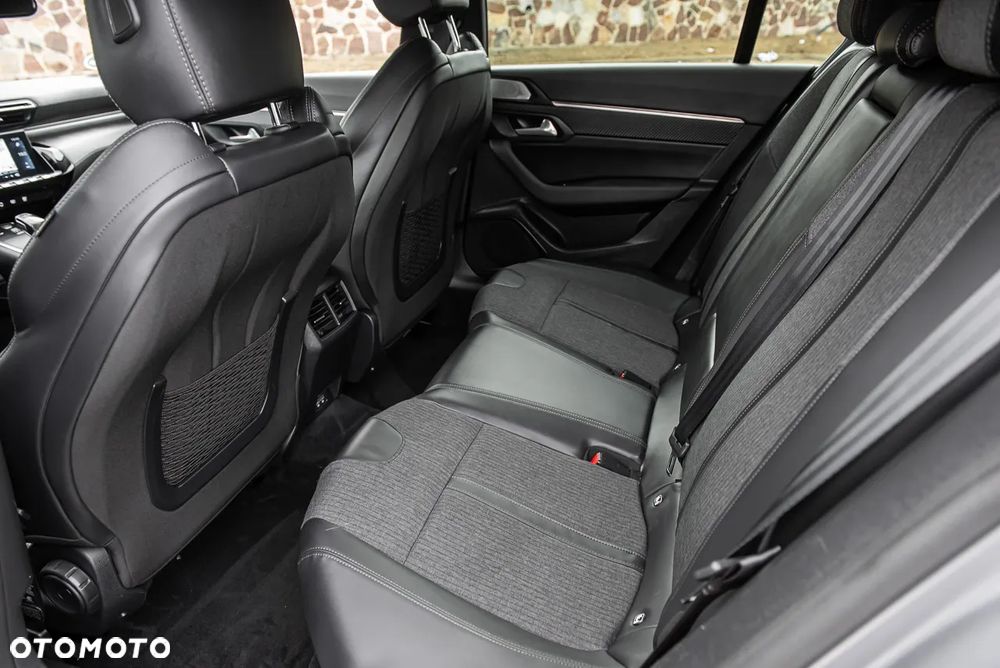 Peugeot 508 PureTech 180 EAT8 GT - 29