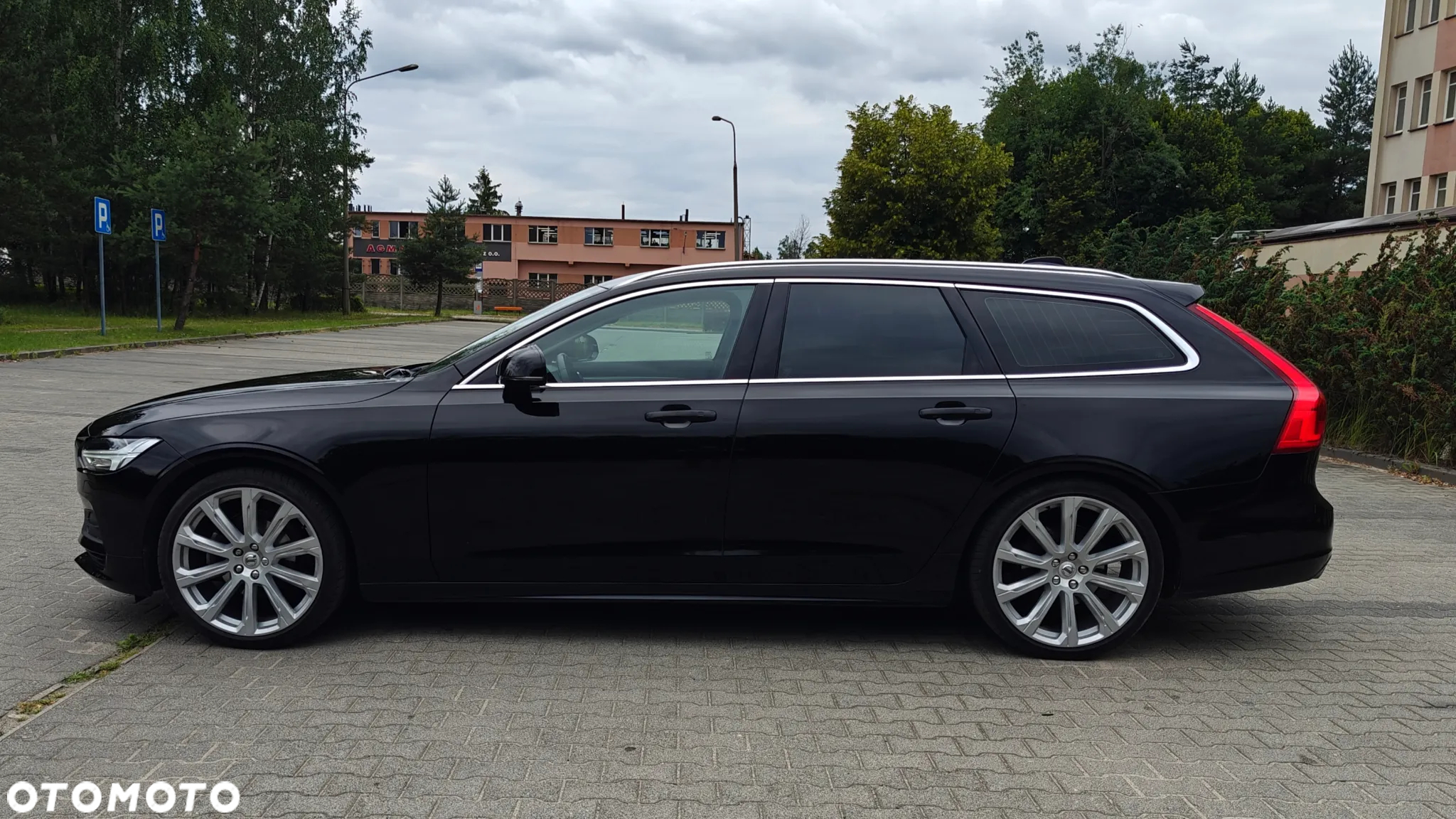 Volvo V90 D4 Momentum Pro - 5