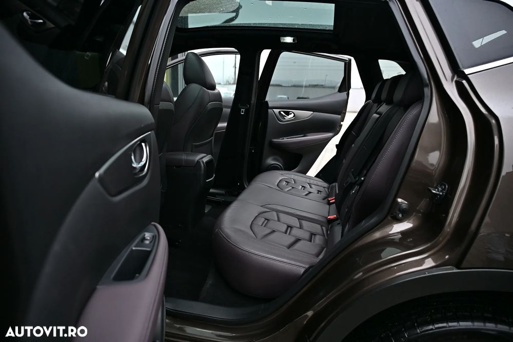 Nissan Qashqai 1.6 DCI Xtronic TEKNA+ - 16