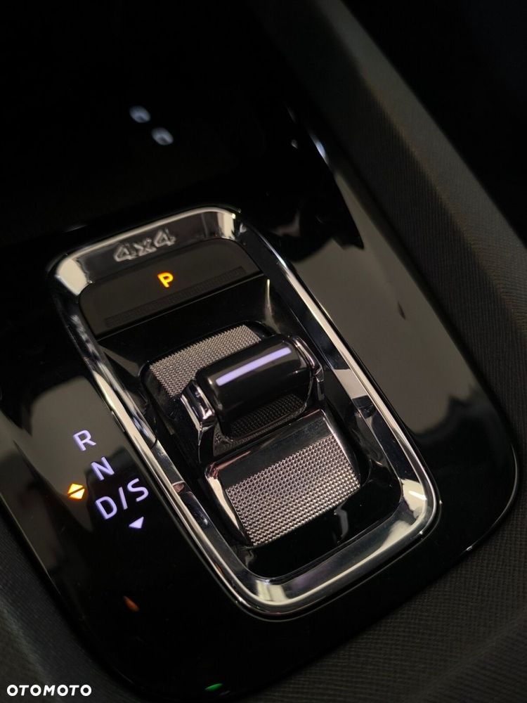 Skoda Octavia 2.0 TDI 4x4 Scout DSG - 26