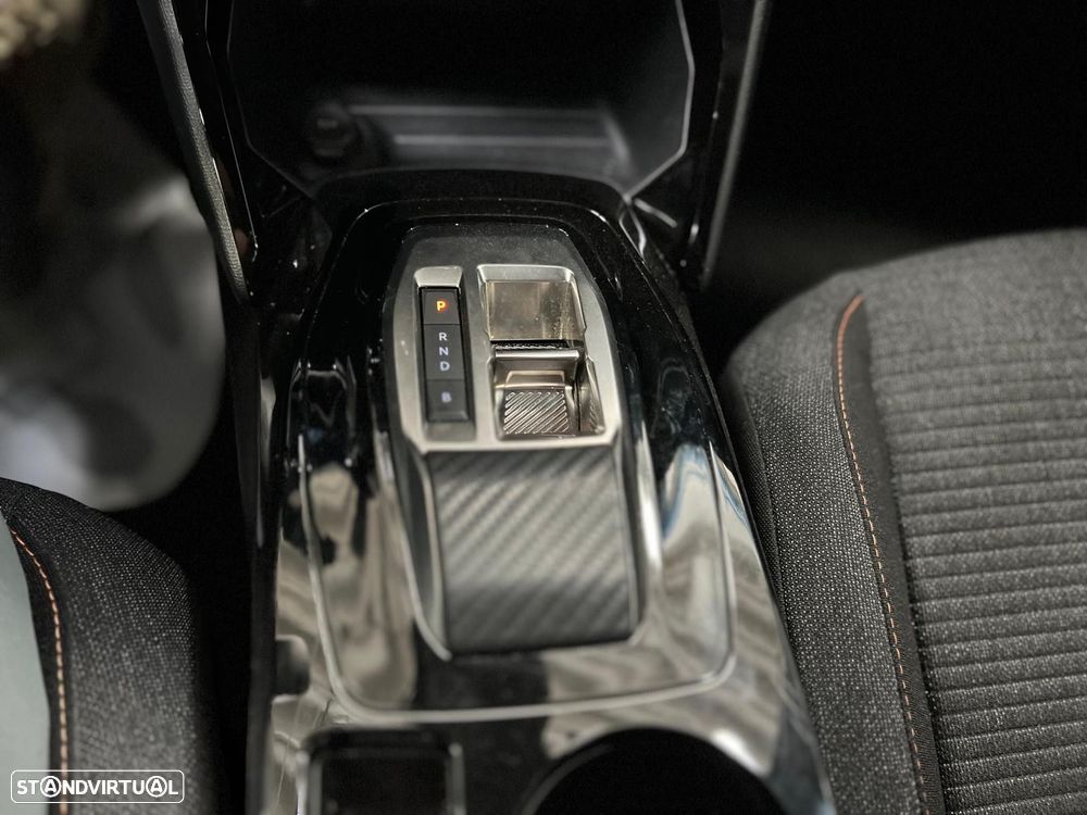 Peugeot e-2008 54 kWh Style - 21