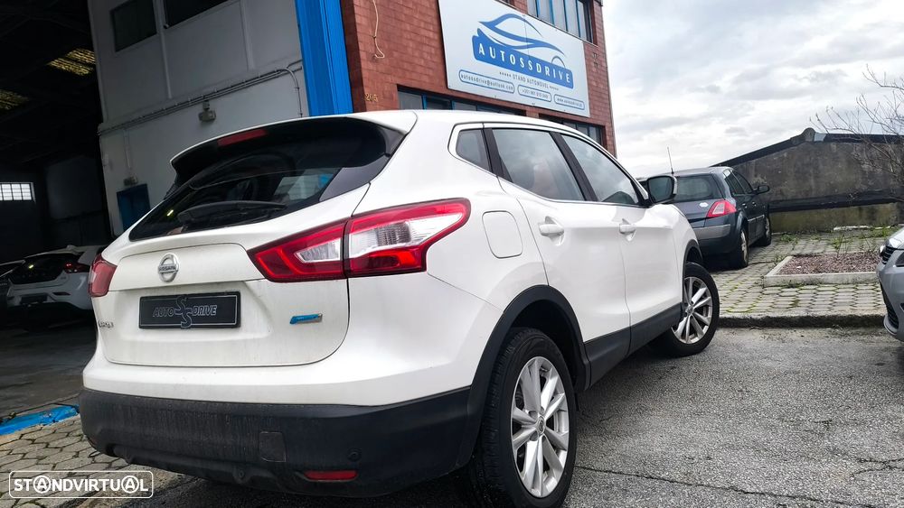 Nissan Qashqai 1.6 dCi Acenta Xtronic - 14