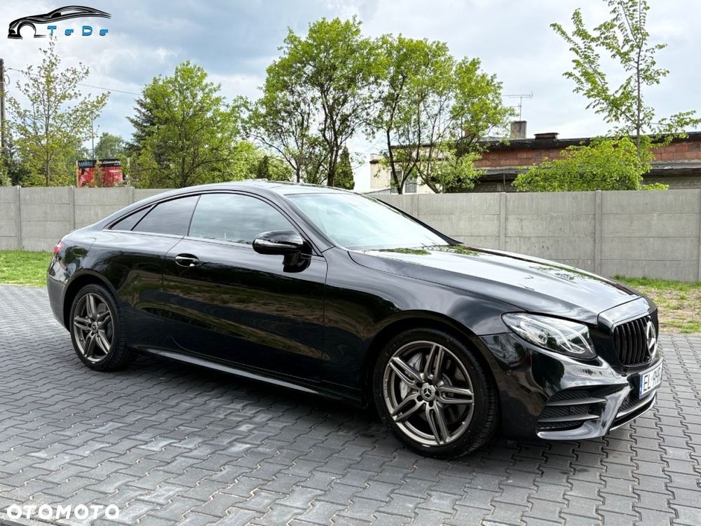 Mercedes-Benz Klasa E 400 4Matic 9G-TRONIC 25th Anniversary Edition - 6