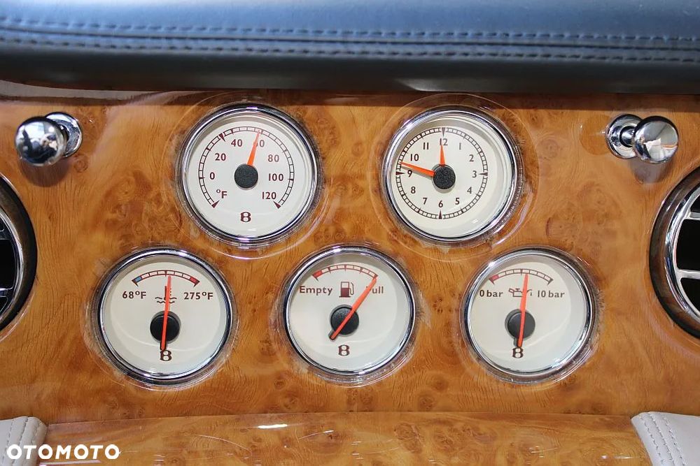 Bentley Azure Standard - 26