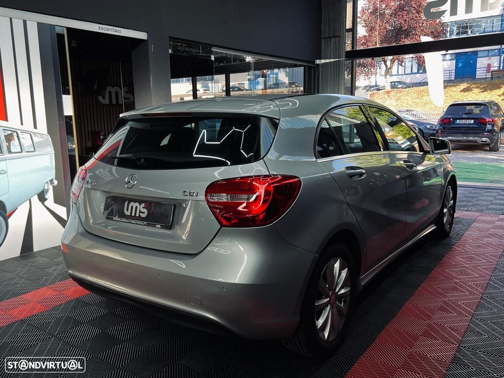 Mercedes-Benz A 180 d Urban - 9