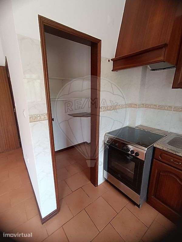 Apartamento T1 para arrendamento - Grande imagem: 5/13