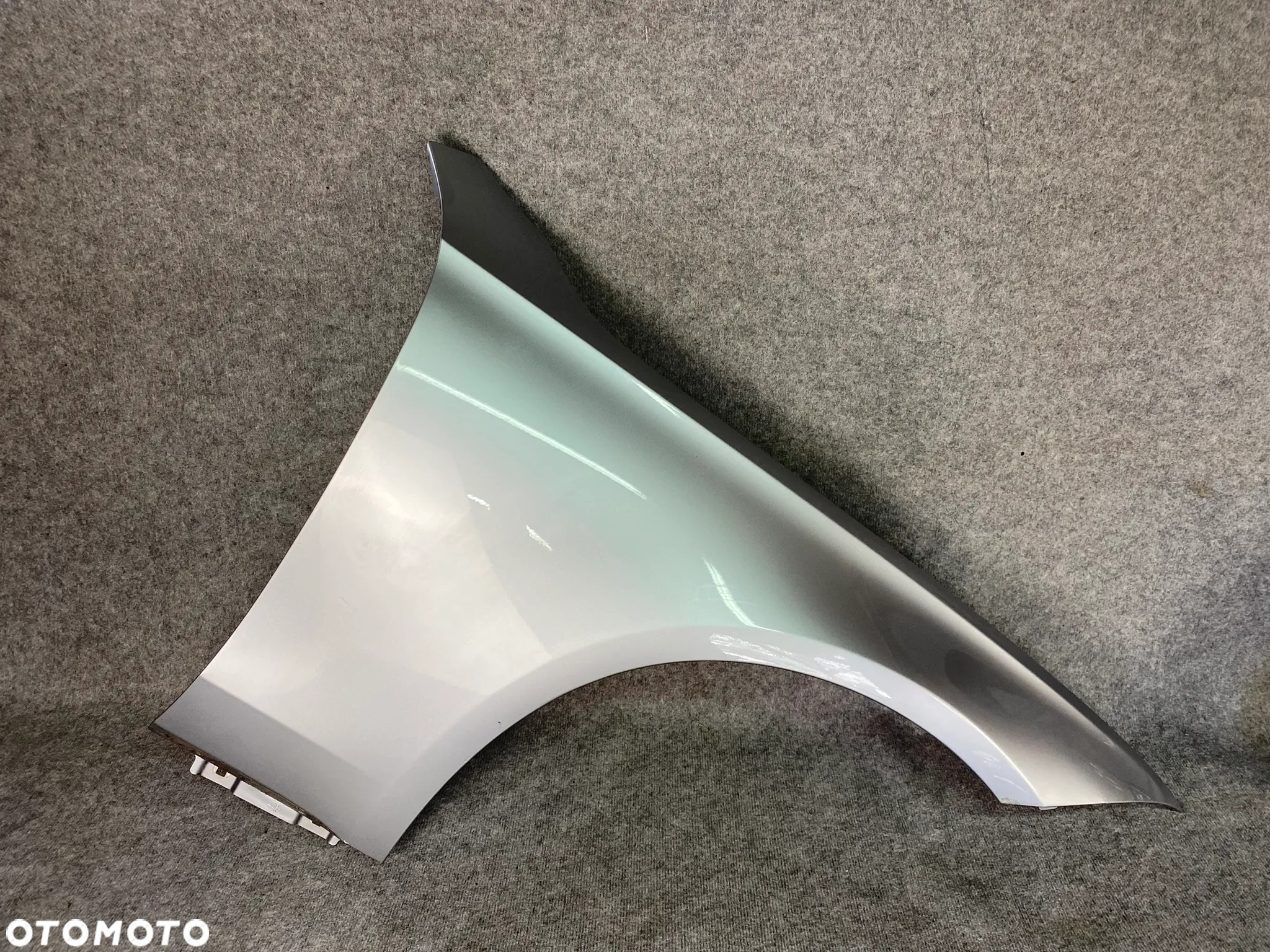 BŁOTNIK PRAWY PRZEDNI PRZÓD - MERCEDES S-KLASA W223 2020- - 2