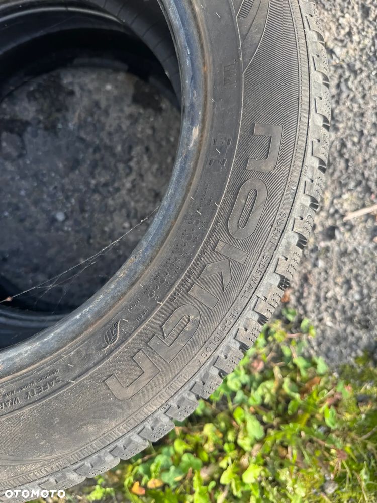 2 X OPONA NOKIAN WR D3 185/60 15 - 5