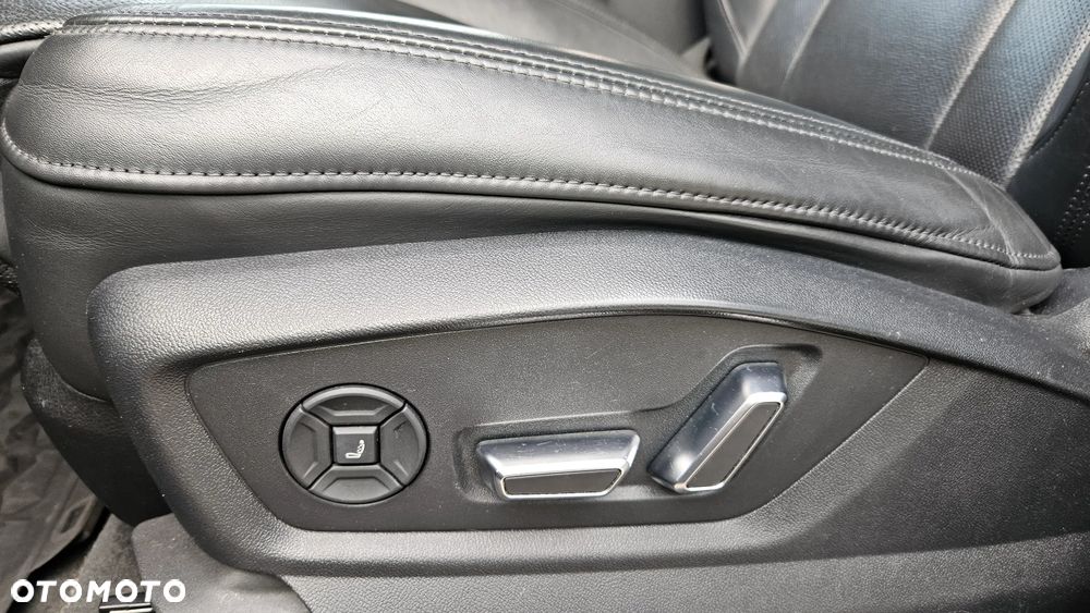 Audi Q8 50 TDI mHEV Quattro Tiptronic - 7