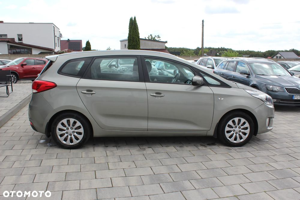 Kia Carens 1.6 GDI XL - 11