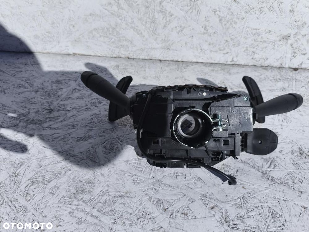 PRZEŁĄCZNIK KIERUNKOWSKAZÓW TEMPOMAT KOMBAJN EXPERT JUMPY PROACE 2016r-2024 - 2