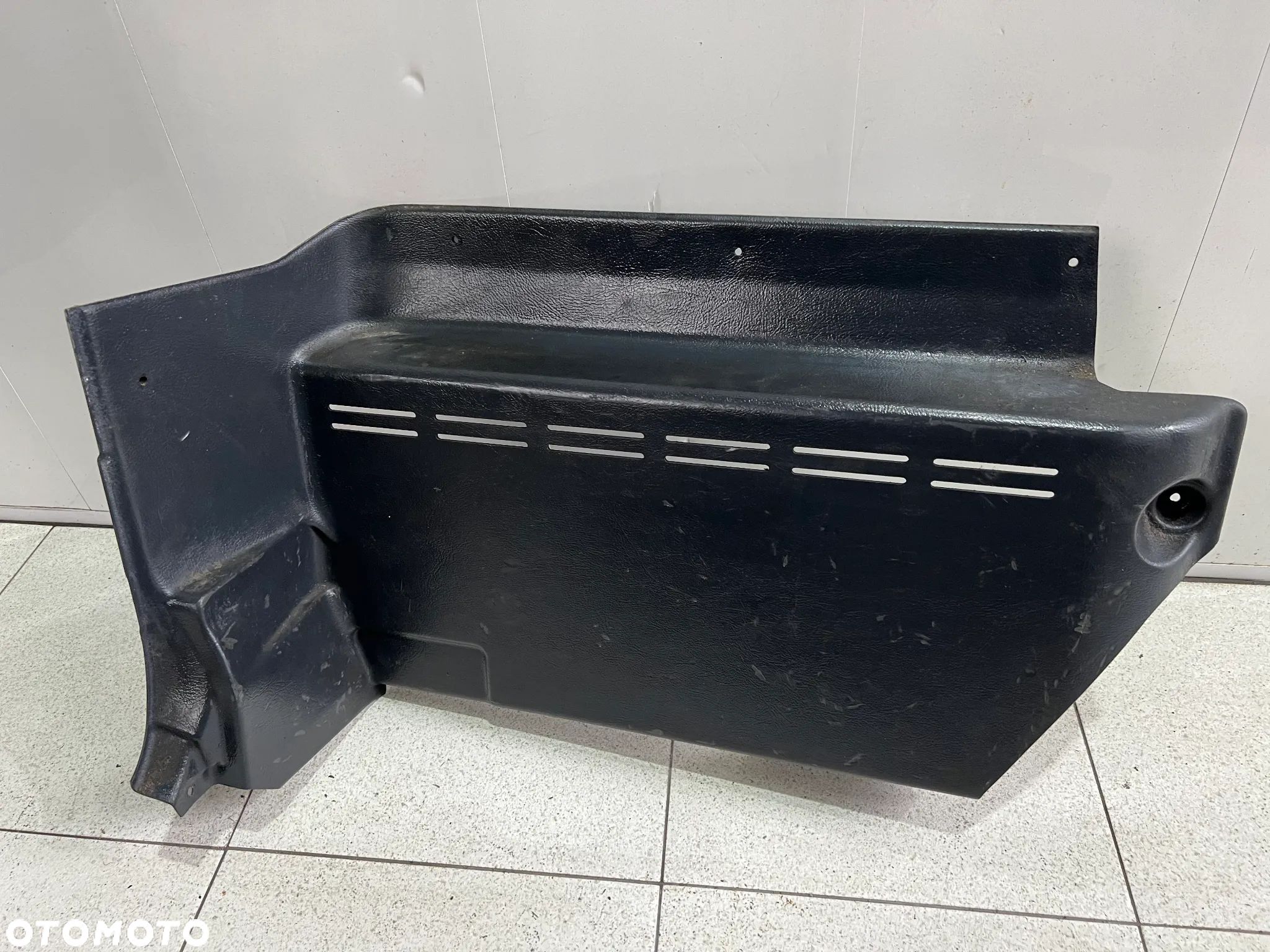 Plastik osłona konsoli deski Mercedes Atego Axor - 1