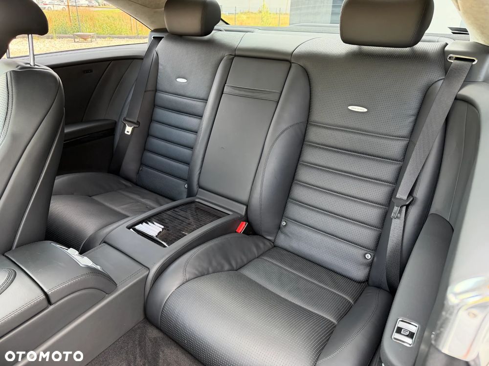 Mercedes-Benz CL 63 AMG - 10