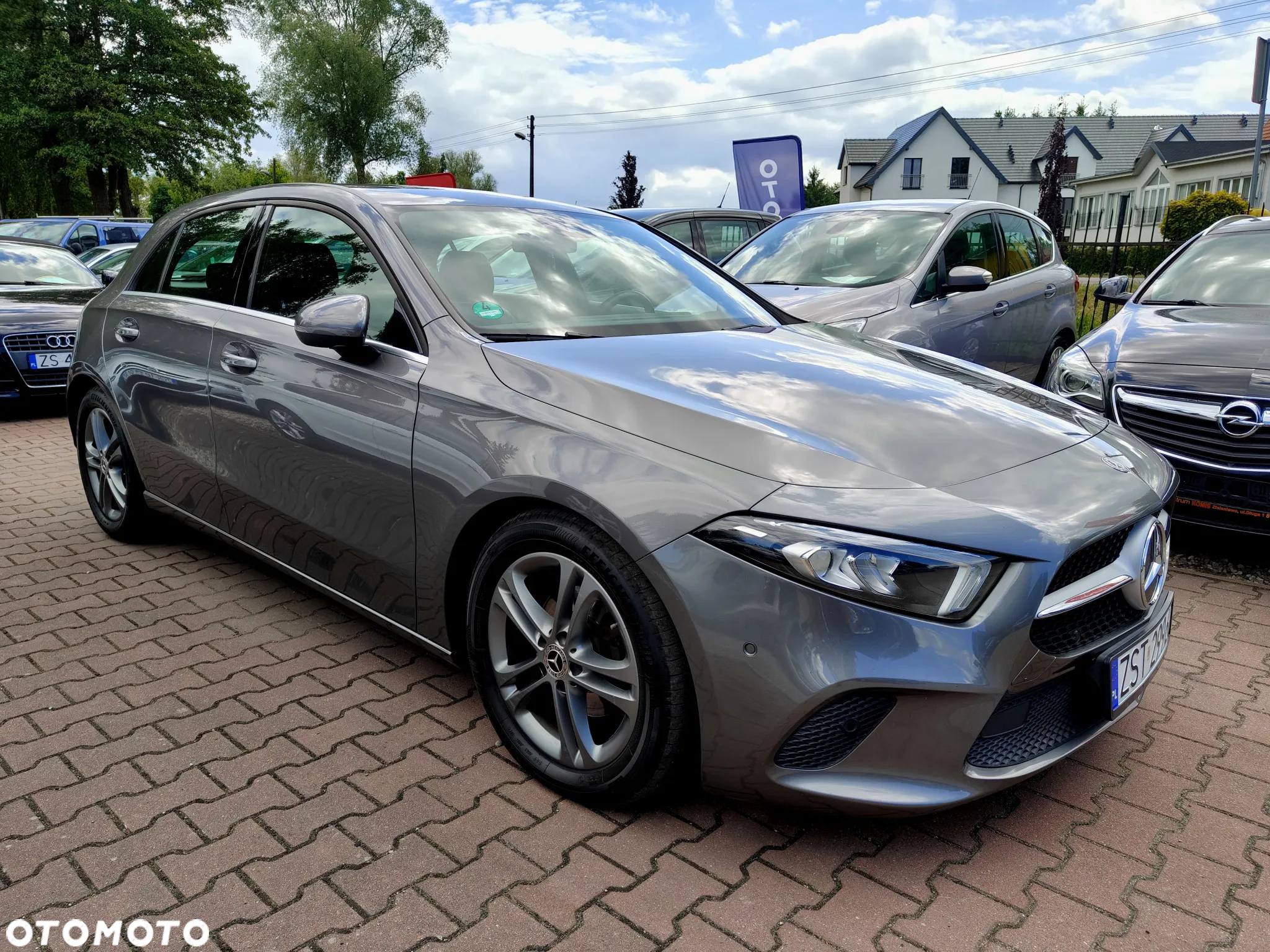Mercedes-Benz Klasa A 180 d 7G-DCT Edition 1 - 2