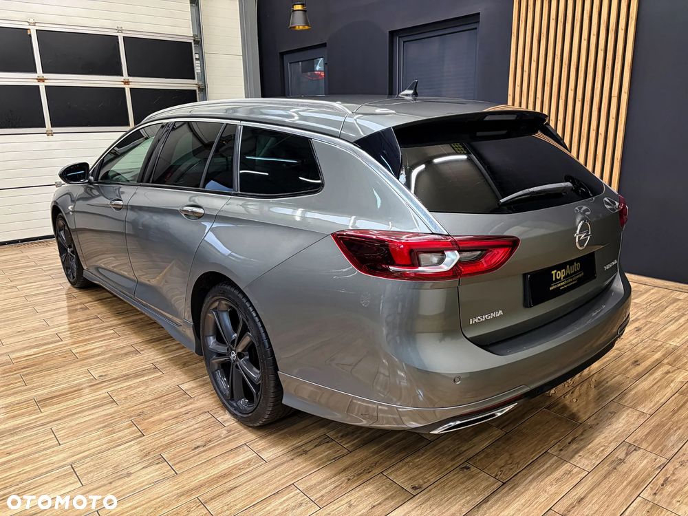Opel Insignia 2.0 CDTI - 9