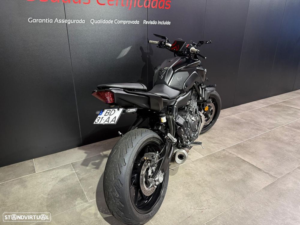 Yamaha MT-07 - 12