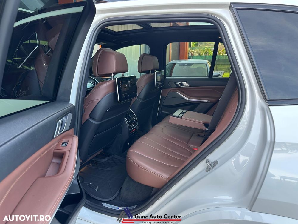BMW X5 M M50d - 17