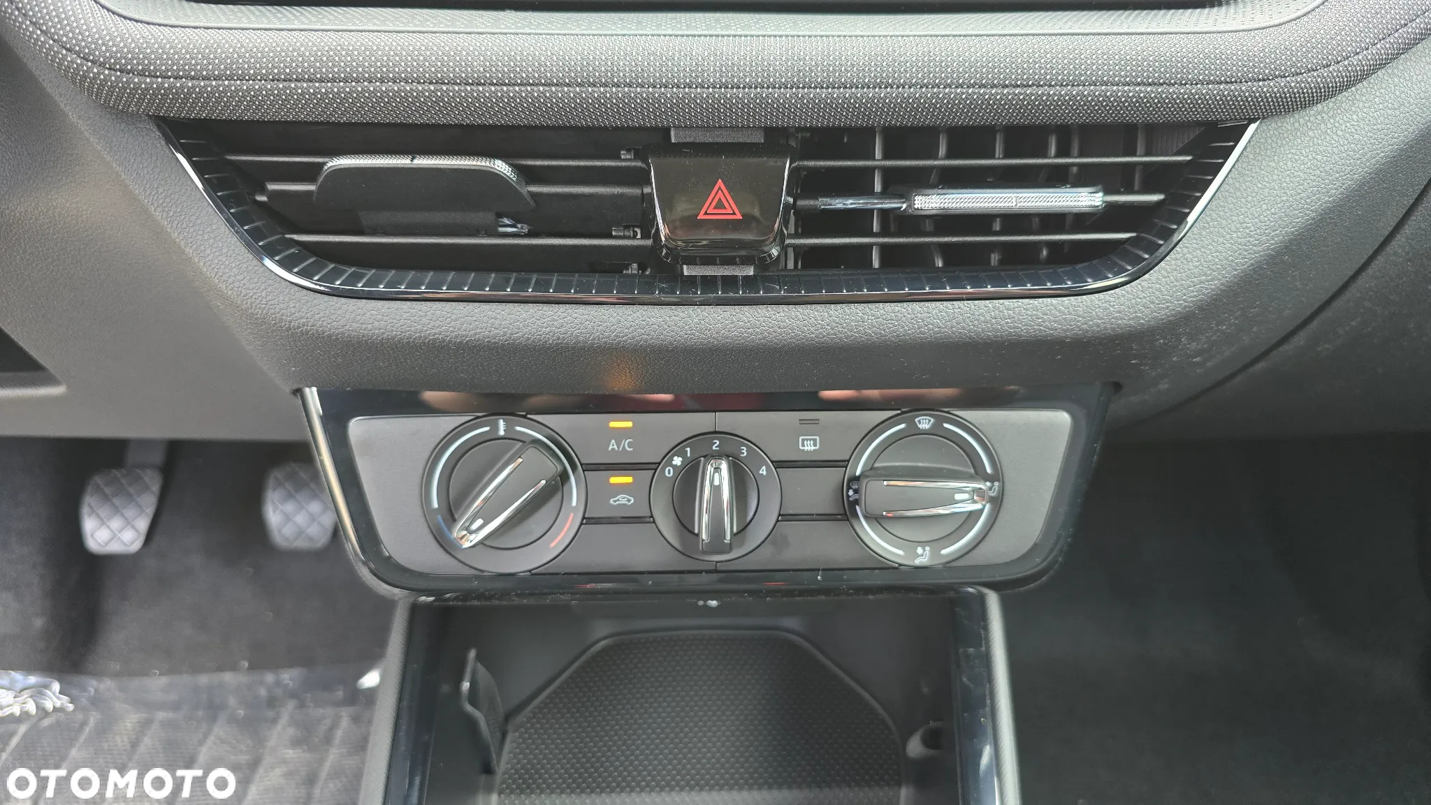 Skoda Fabia 1.0 Selection - 15