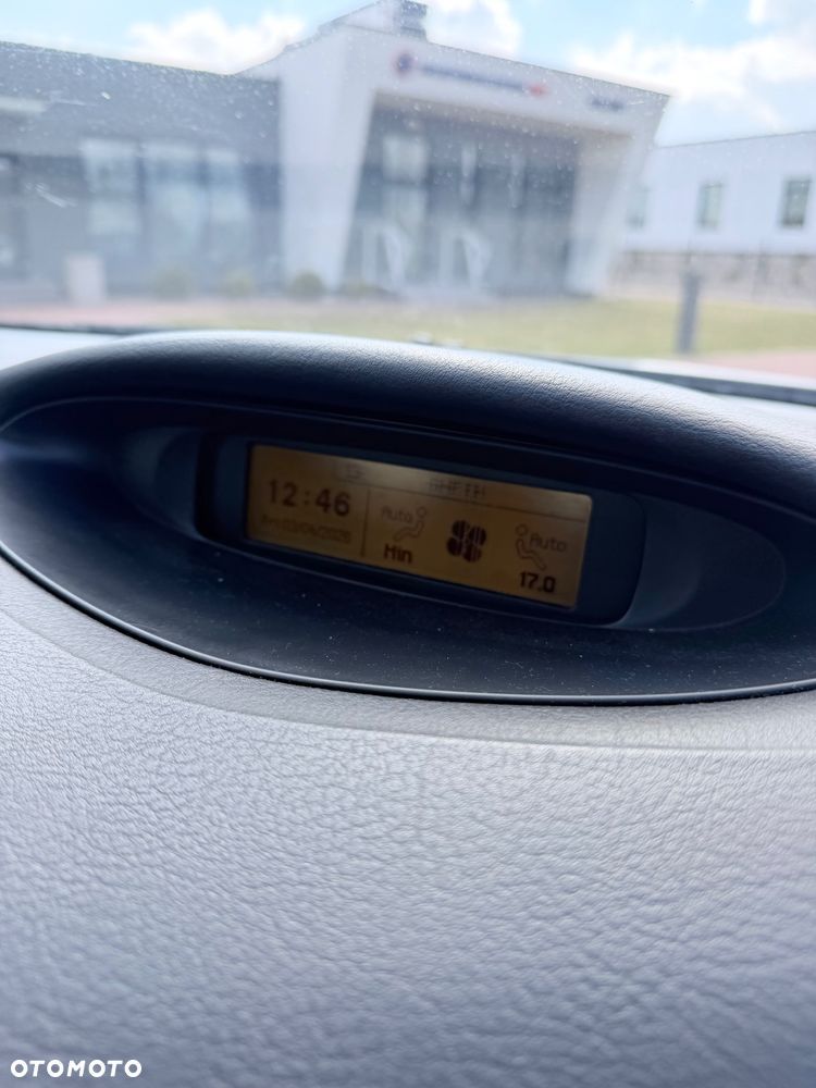 Citroën C5 2.0 HDi X - 11