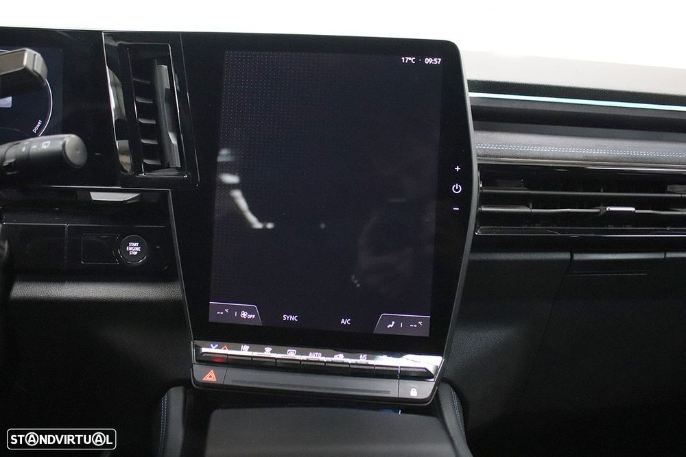 Renault Austral 1.2 E-Tech Techno Espirit - 9