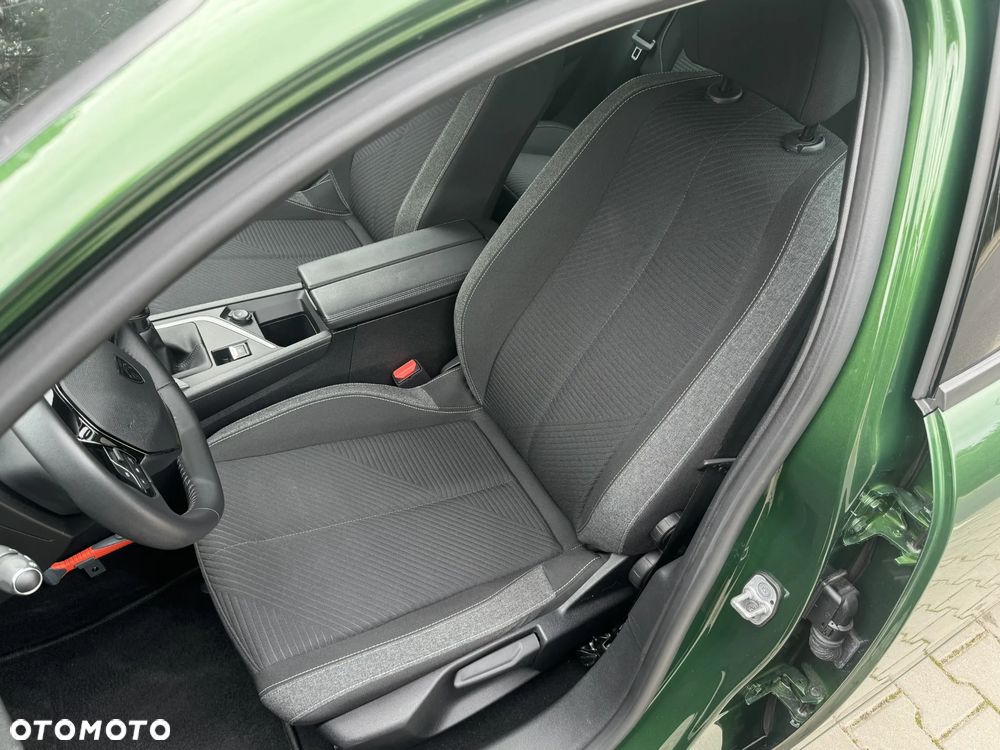 Peugeot 308 PureTech 130 GPF Stop & Start Allure Pack - 13