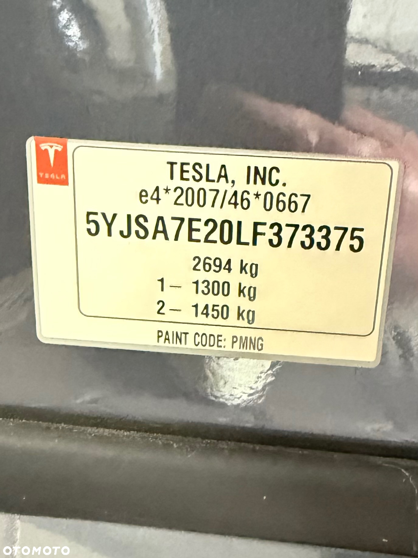 Tesla Model S - 10