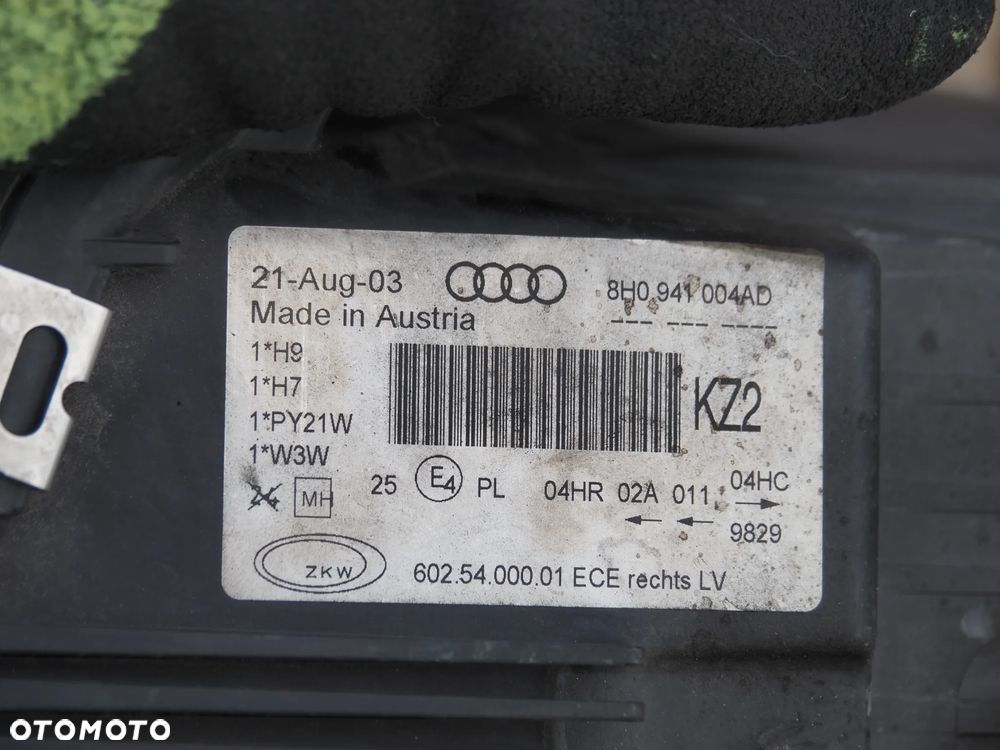 Lampa przód przednia prawa Audi A4 B6 Cabrio 8H0941004AD Anglik - 4