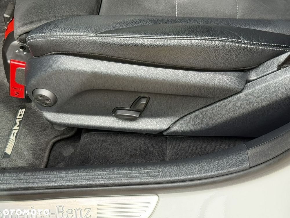 Mercedes-Benz GLC 220 d 4Matic 9G-TRONIC - 26