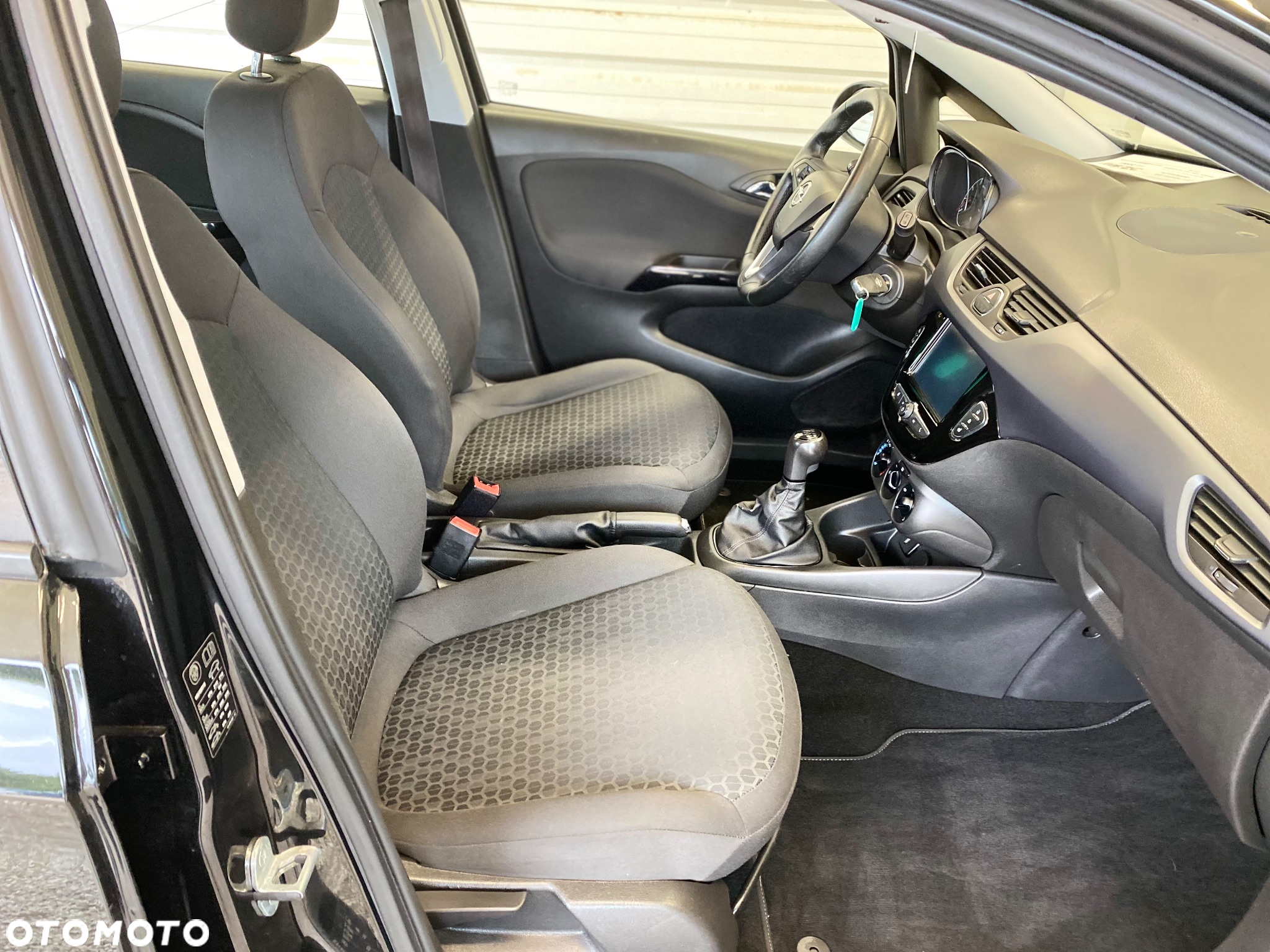 Opel Corsa 1.2 Cosmo - 13
