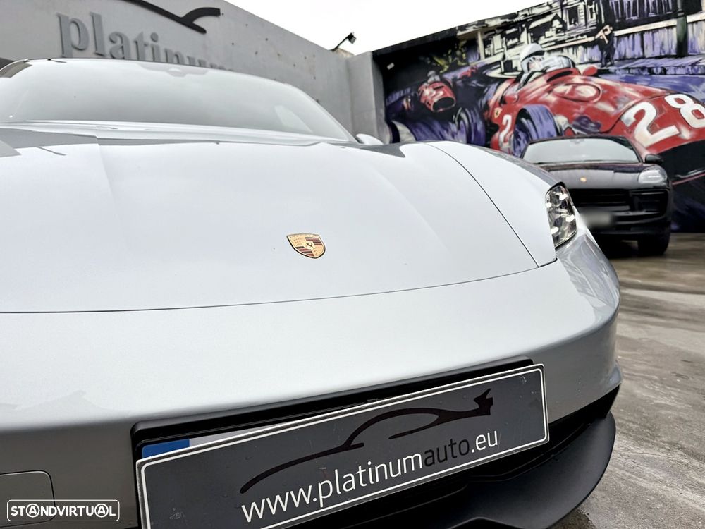 Porsche Taycan 4S - 56