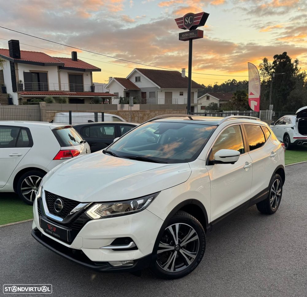 Nissan Qashqai 1.5 dCi N-Connecta J18 - 8